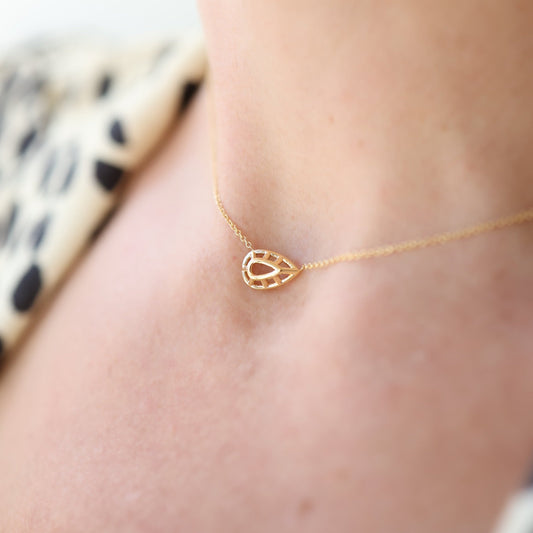 Mesa Pear Shape Gold Necklace